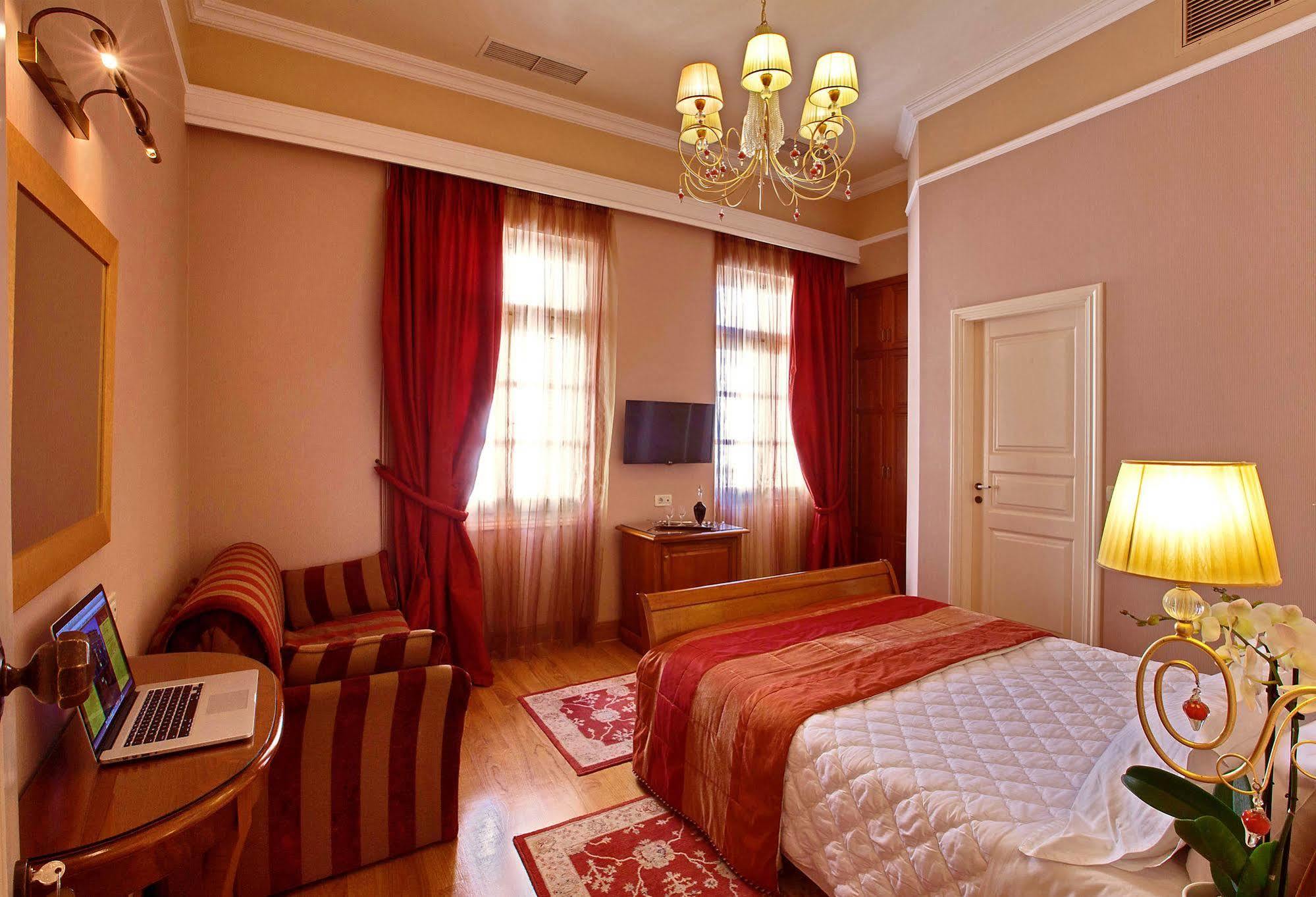 Aetoma Hotel Nafplio Exterior foto
